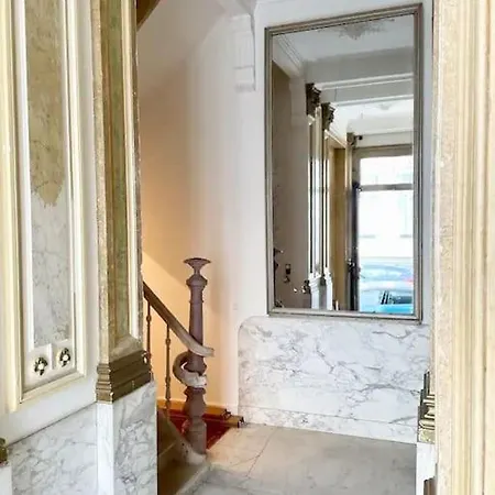 Ferienhaus Gezellig Gerenoveerd Herenhuis In Het Centrum Antwerpen